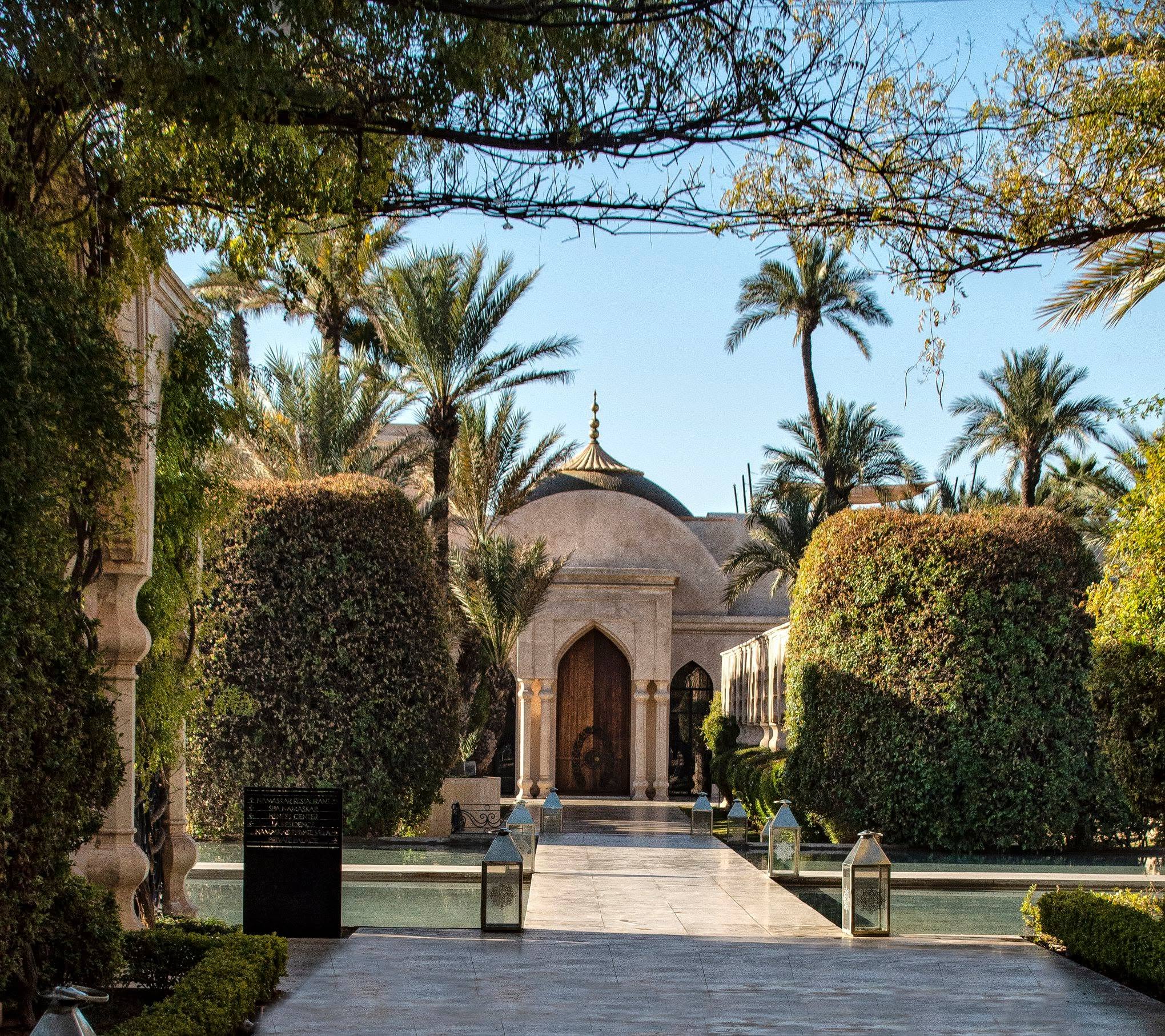 Palais Namaskar