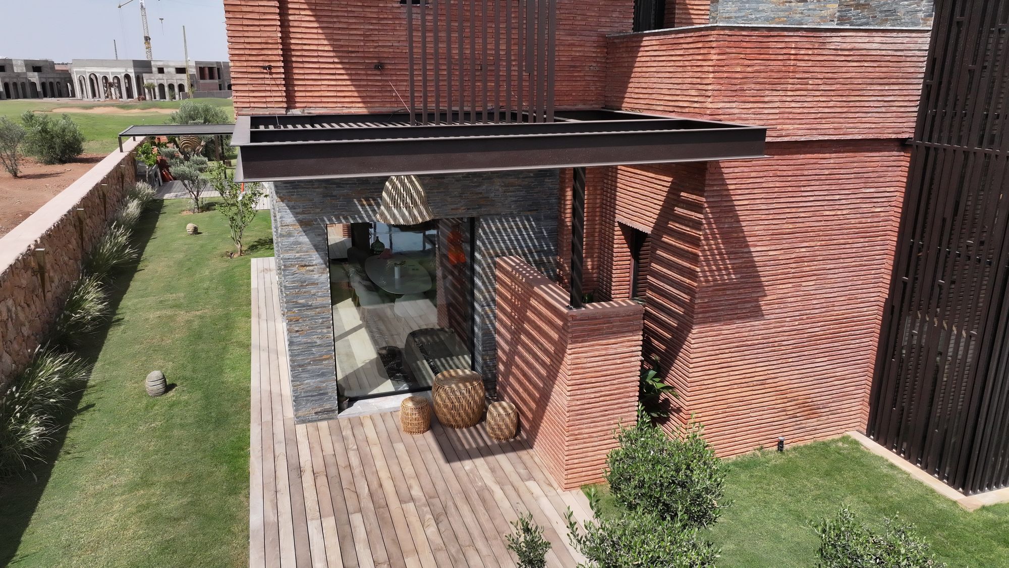 Villa B