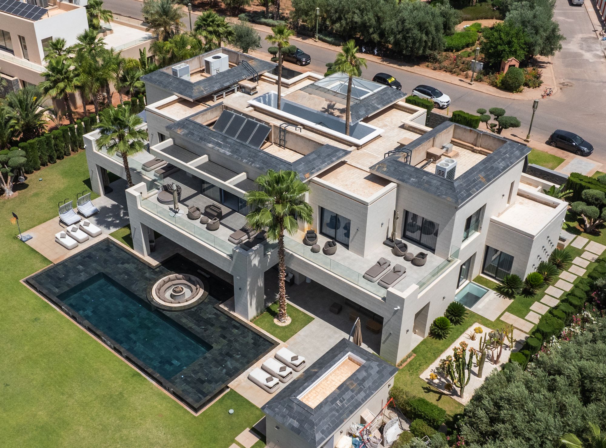 Villa M