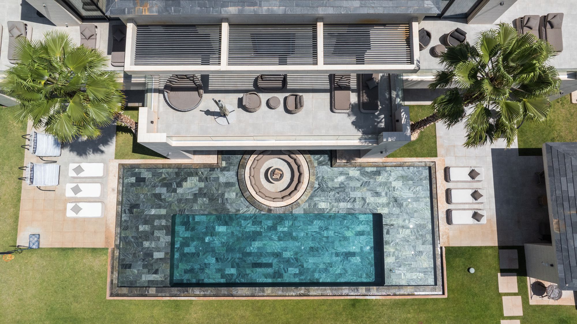 Villa M